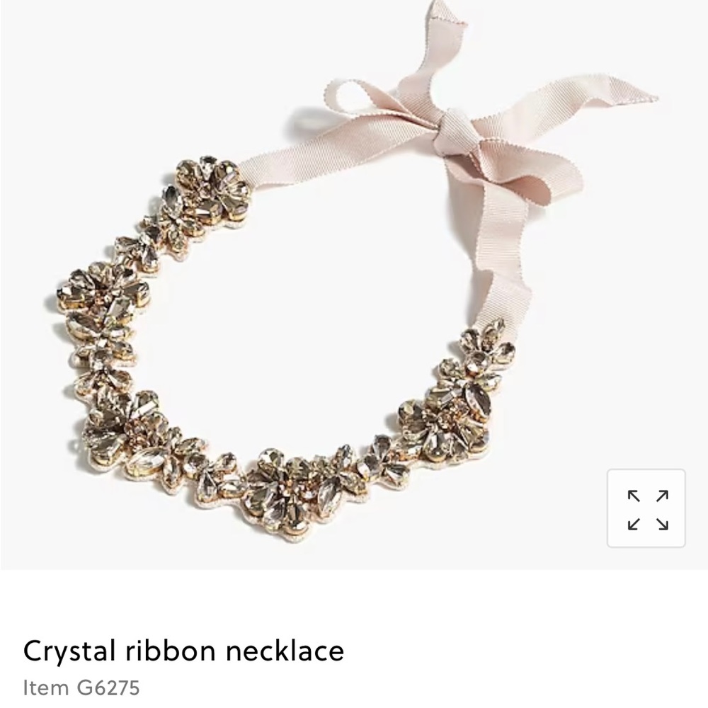 Crystal necklace with ribbon tie